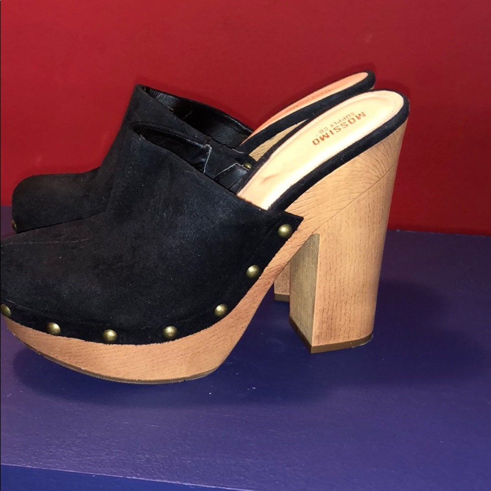 Mossino platform heels